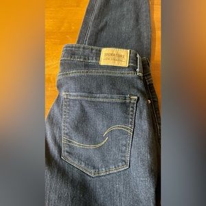Levi Strauss boyfriend jeans